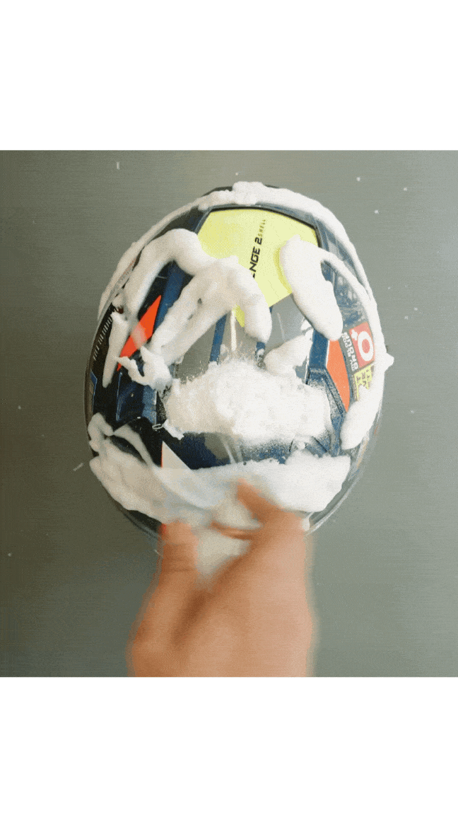 Waterless Safety Helmet Cleaner